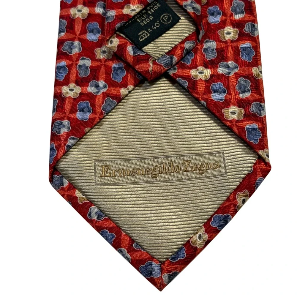 Luxury Ermenegildo Zegna Red Geometric Floral 100% Silk Italian Designer Tie
